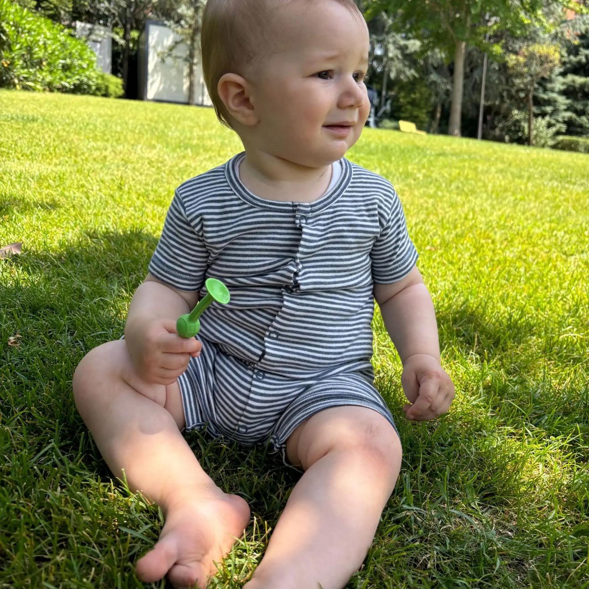 Bio-Baby-Strampler Indigo gestreift – weich & elastisch | OrganicEra