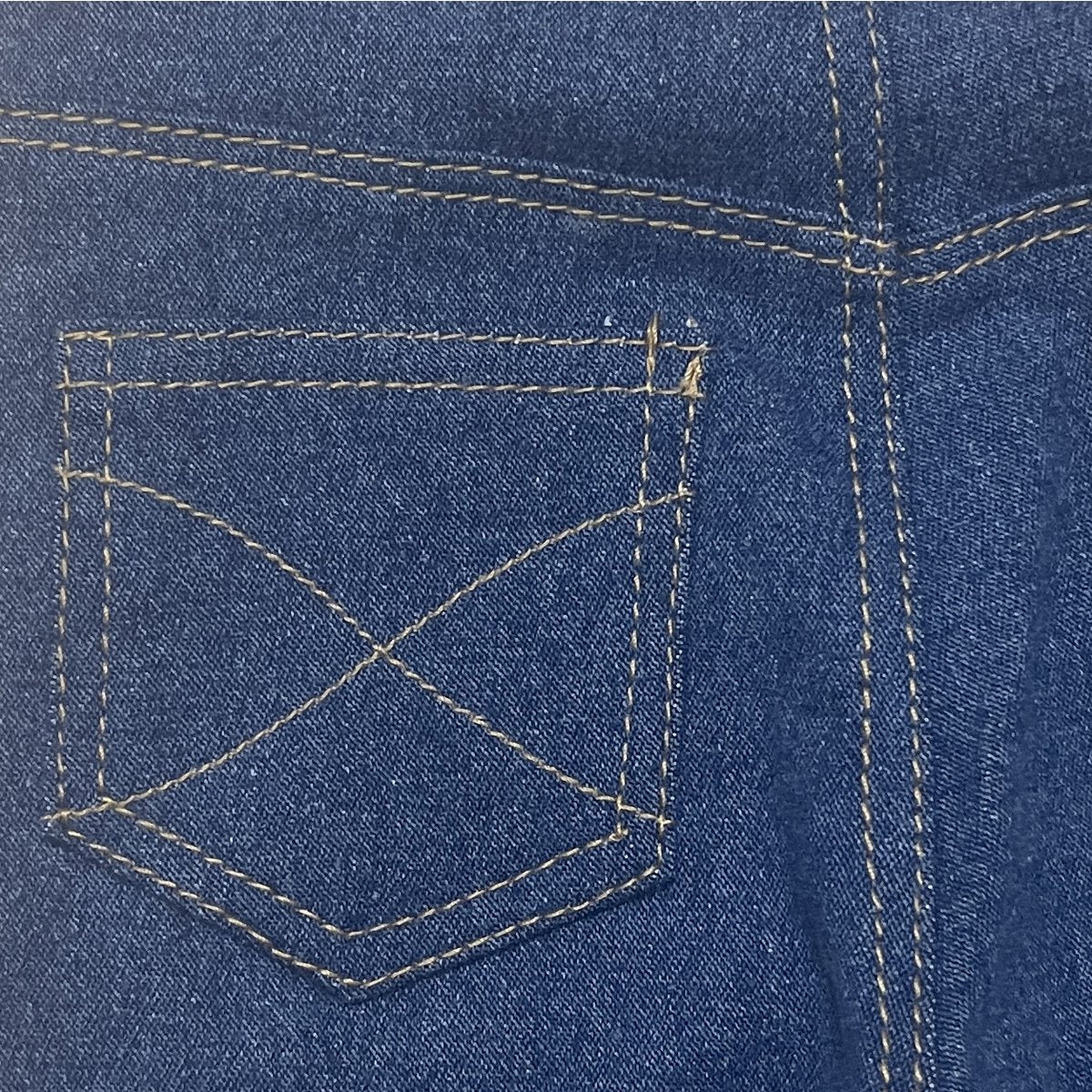 Babyjeans aus weichem Denim – Für kleine Schritte mit großem Komfort
